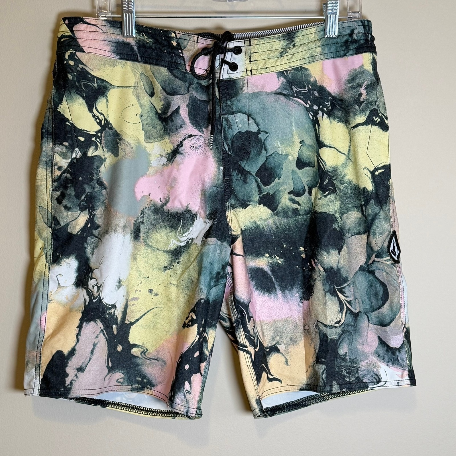 Volcom Board Shorts Multicolor Abstract Marble Print Stoneys Swim Trunks Size 34